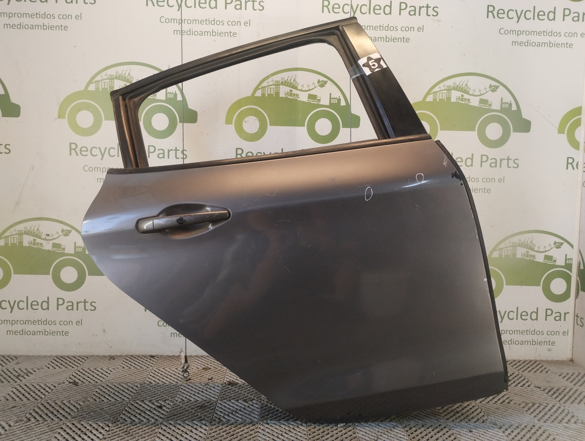 Puerta Trasera Derecha Peugeot 208 (05362804)