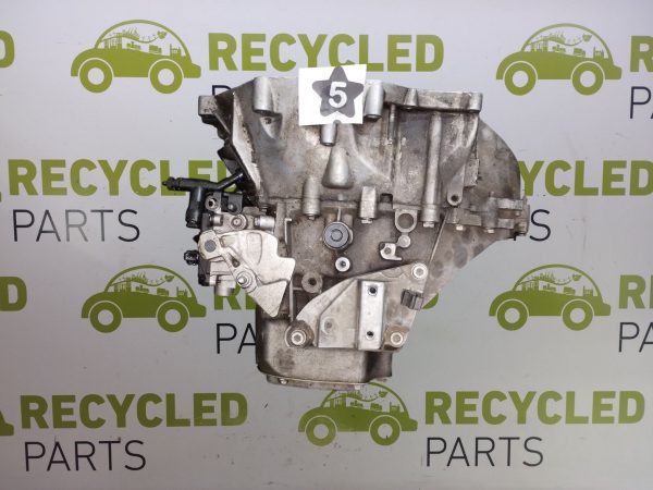 Caja De Velocidades Citroen Ds3 1.6 16v Thp (05992877)