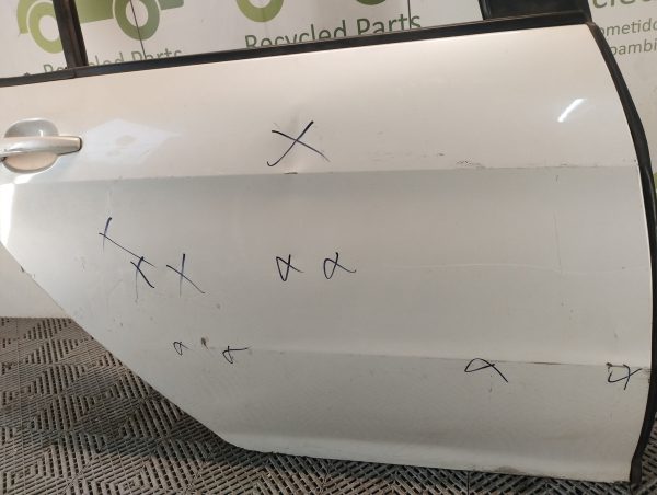 Puerta Trasera Derecha Peugeot 408 (04735569)
