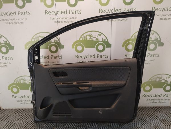 Puerta Delantera Derecha Vw Fox Ln 3p (04841112)