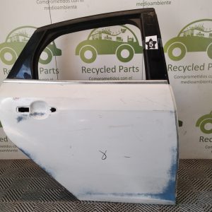 Puerta Trasera Derecha Ford Focus 3 (05731792)