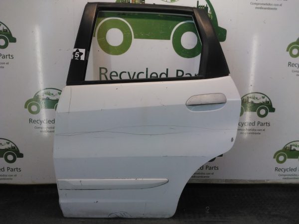 Puerta Trasera Izquierda Honda Fit Li (03904806)