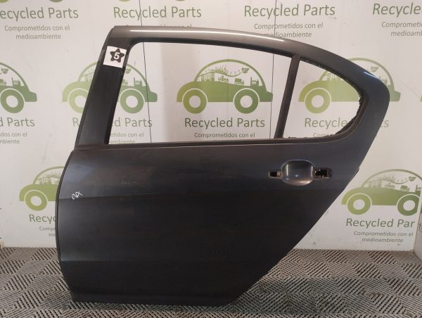 Puerta Trasera Izquierda Peugeot 408 (06245597)