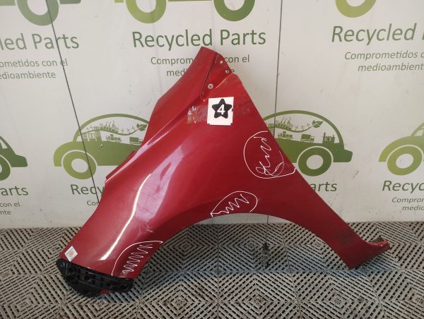Guardabarro Izquierdo Toyota Yaris Ln (05027965)