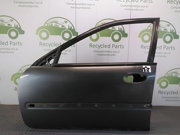 Puerta Delantera Izquierda Renault Laguna Lv (04377771)