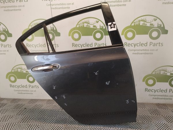 Puerta Trasera Derecha Honda City (05395952)