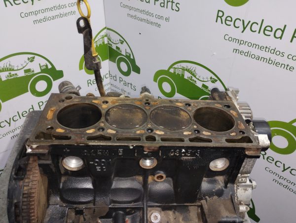 Motor Renault Sandero 1.6 16v (04473211) -solo Block-