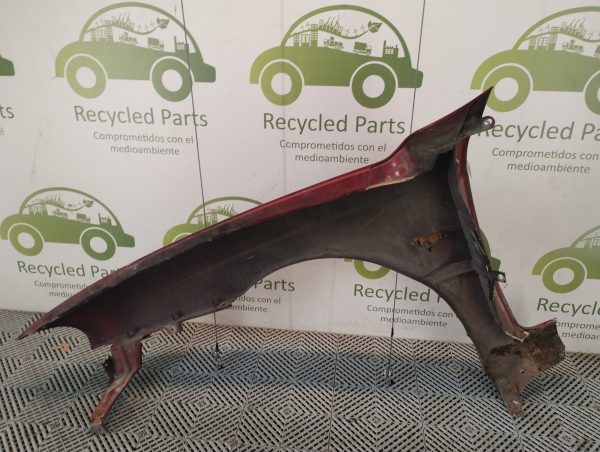 Guardabarro Derecho Alfa Romeo 156 (04792628)