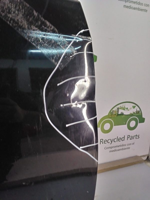 Puerta Delantera Derecha Vw Vento Lv (02755009)