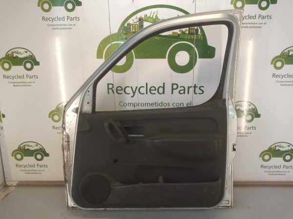 Puerta Delantera Derecha Peugeot Partner (03820117)