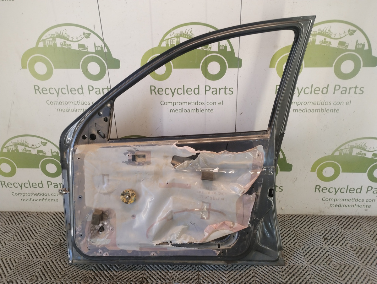 Puerta Delantera Derecha Chevrolet Celta (05627869)