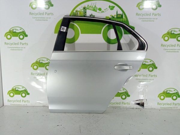 Puerta Trasera Izquierda Vw Vento Lv (04342286) Lp