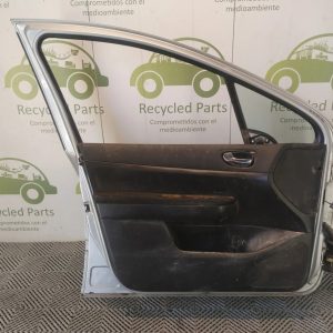 Puerta Delantera Izquierda Peugeot 307 (06483673)