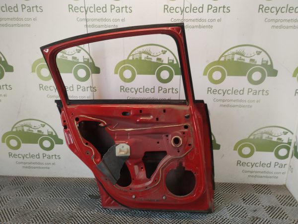 Puerta Trasera Izquierda Citroen C4 5p (06167530)