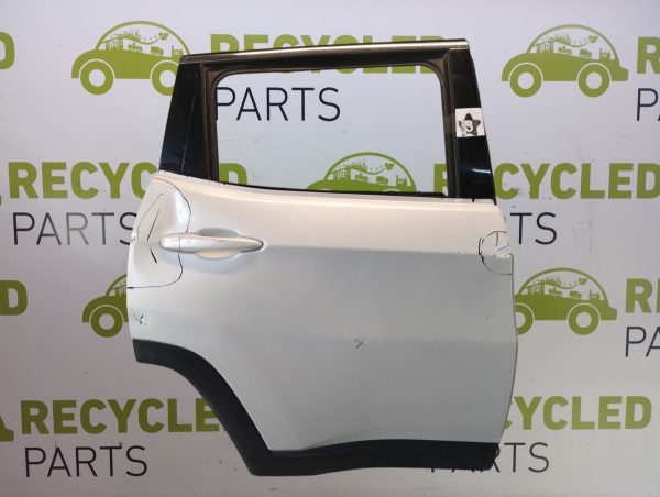 Puerta Trasera Derecha Jeep Compass (05547445)
