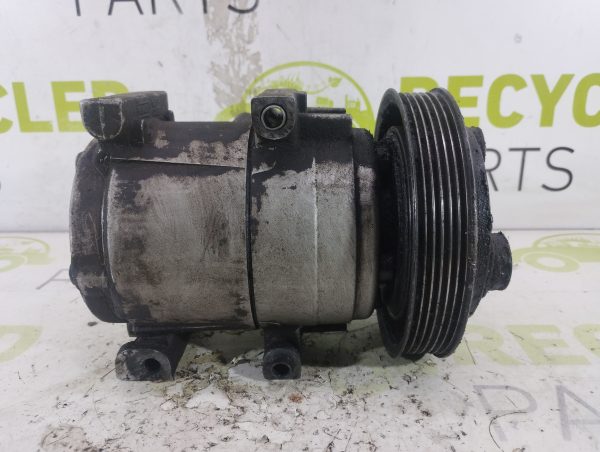 Compresor De A/a Ford Ecosport 1.6 8v (05956885)