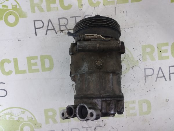 Compresor De A/a Renault Clio 1.2 (05328774)