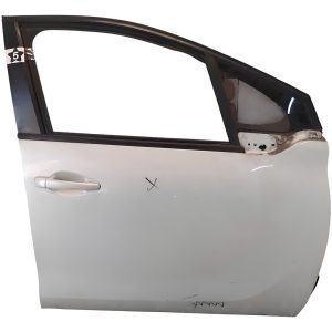 Puerta Delantera Derecha Peugeot 208 (06050611)