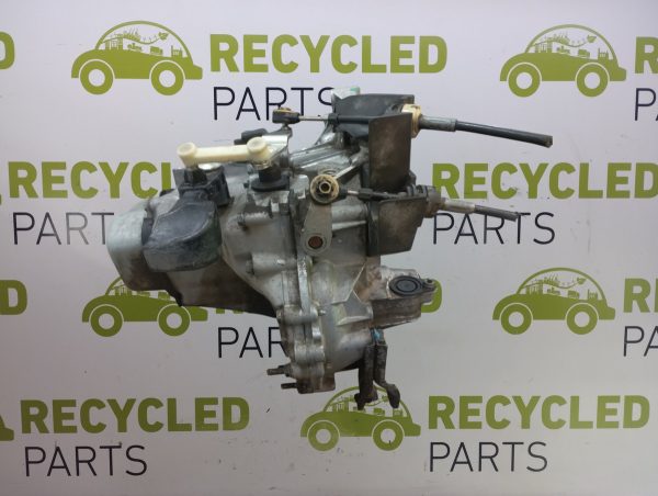 Caja De Velocidades Peugeot 208 1.5 8v (03802229) Lp
