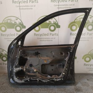 Puerta Delantera Derecha Renault Megane F1 (05481440)