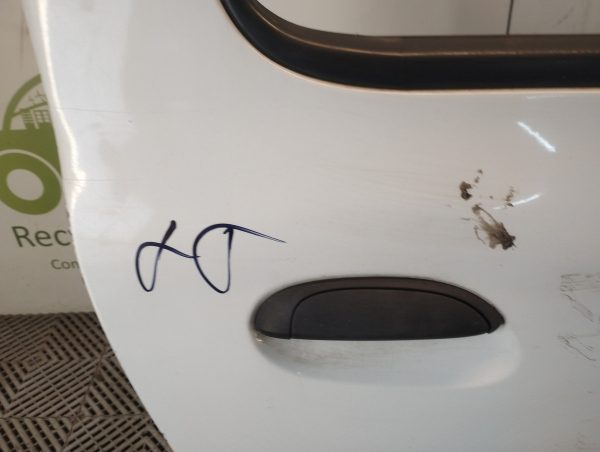 Puerta Delantera Derecha Renault Clio Mio 3p (06376765)