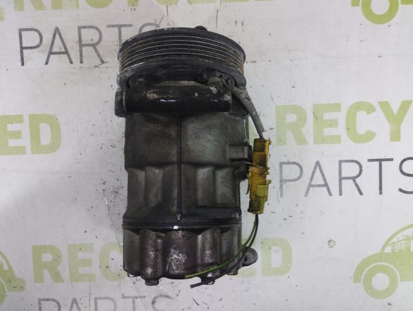 Compresor De A/a Peugeot 207 1.4 (05398281)