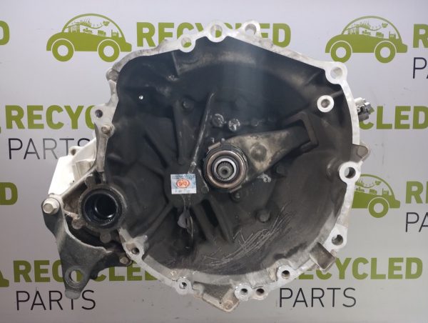 Caja De Velocidades Toyota Etios 1.5 (06530183)