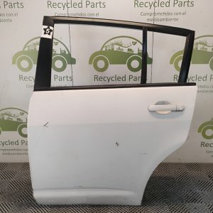 Puerta Trasera Izquierda Nissan Tiida 5p (05973111)