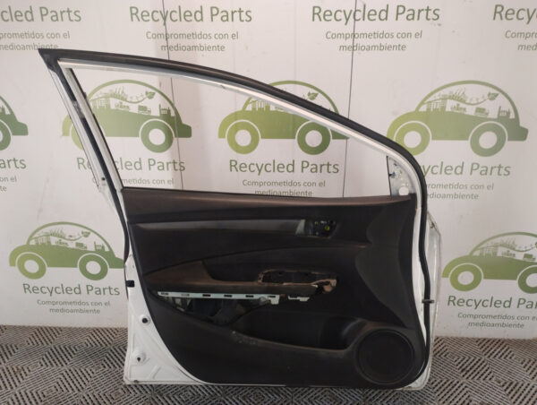 Puerta Delantera Izquierda Honda City (06317384)