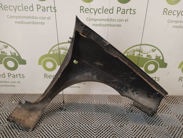 Guardabarro Izquierdo Renault Clio 2 F2 (05199490)
