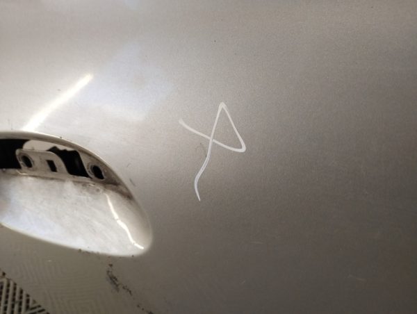 Puerta Trasera Derecha Renault Clio Mio (04995377)