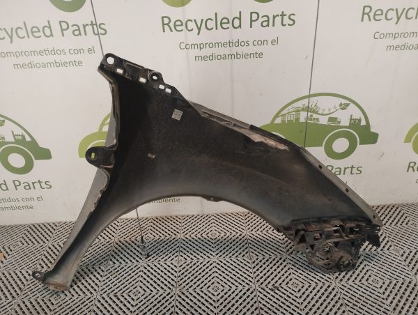Guardabarro Izquierdo Peugeot 3008 (05604433)