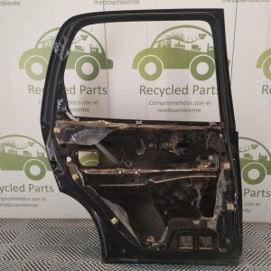 Puerta Tasera Izquierda Chevrolet Corsa (04421136)