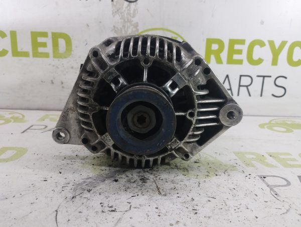 Alternador Renault Kangoo 1.9 (05878486)
