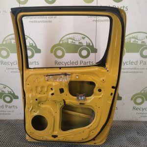 Puerta Trasera Derecha Toyota Hilux (05864190)