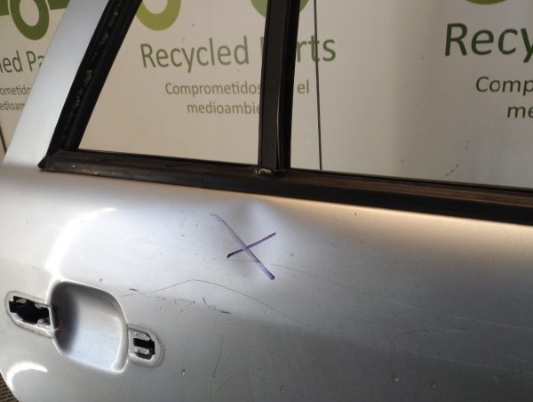 Puerta Trasera Derecha Vw Gol G2 G3 G4 (04793719)