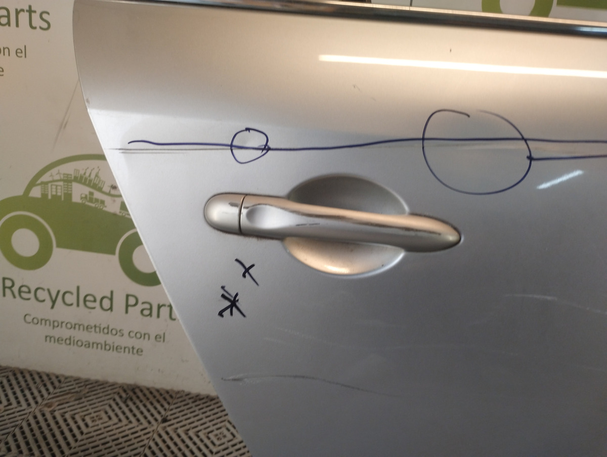 Puerta Trasera Derecha Renault Fluence (06455291)