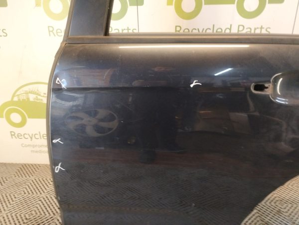 Puerta Trasera Izquierda Citroen Nuevo C3 (06038420)