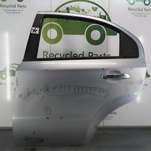 Puerta Trasera Izquierda Chevrolet Aveo (04513764)