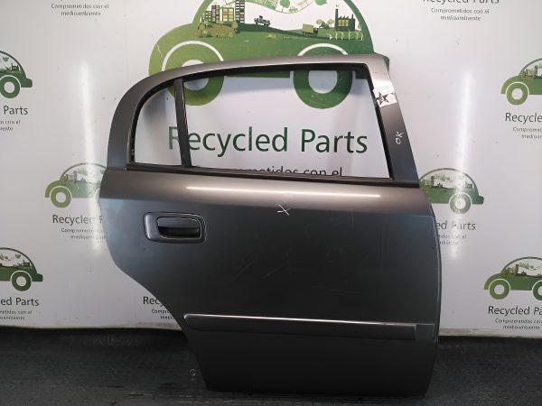 Puerta Trasera Derecha Chevrolet Astra (04444083)