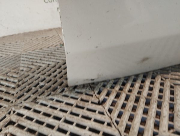 Puerta Delantera Derecha Peugeot 208 (06198343)