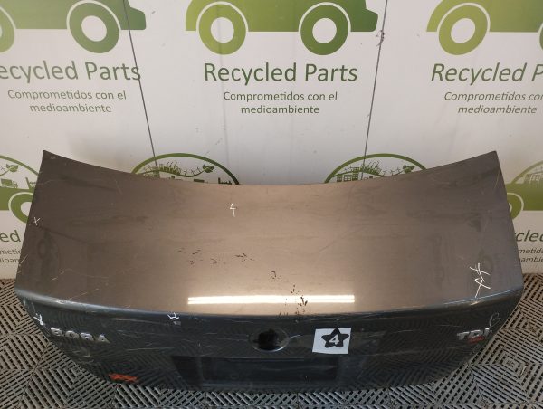 Tapa De Baul Vw Bora Lv (01440839)