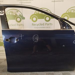 Puerta Delantera Derecha Vw Vento Lv (05402641)