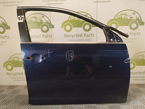 Puerta Delantera Derecha Vw Vento Lv (05402641)