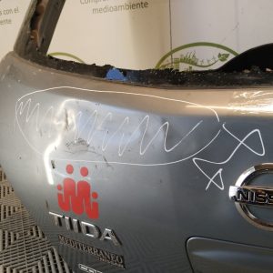 Porton Trasero Nissan Tiida (04983645) Lp