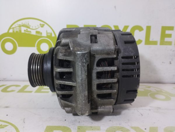 Alternador Renault Kangoo 1.6 (06121883)