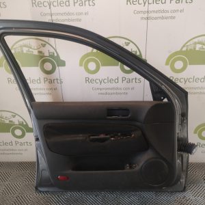 Puerta Delantera Izquierda Vw Bora (05975798)