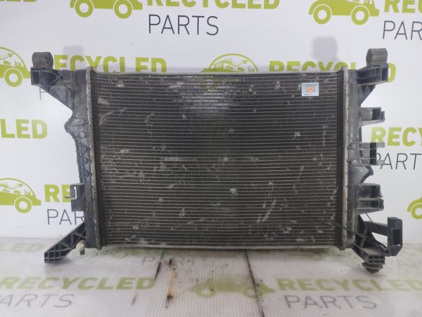 Radiador De Agua Chevrolet Onix 1.4 (04438142)