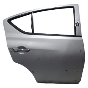 Puerta Trasera Derecha Nissan Versa (05276984) Lp