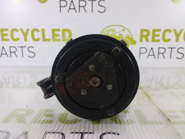 Compresor De A/a Fiat Idea 1.6 (05379880)